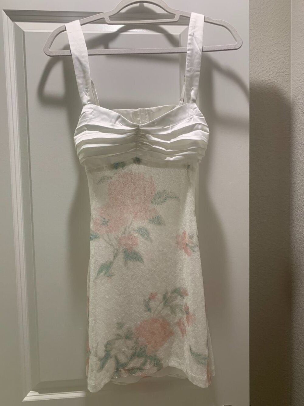 Never worn homecoming dress
